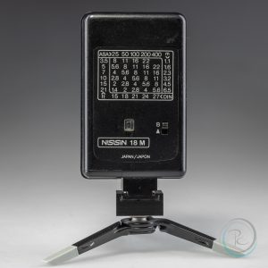 Flash_Nissin_18M_6