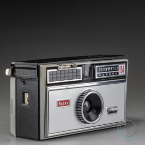 Kodak_Instamatic_104_1