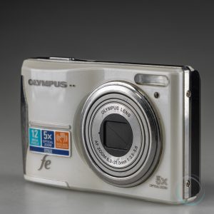 Olympus_FE-46_3