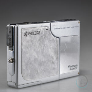 Kyocera_Finecam_SL300R_1