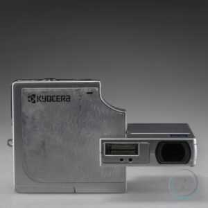 Kyocera_Finecam_SL300R_3