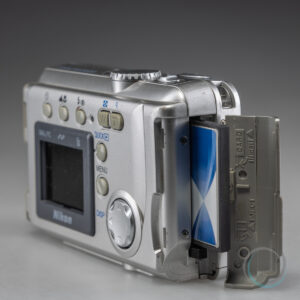 Nikon_Coolpix_2000_5