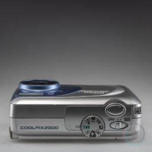Nikon_Coolpix_2000_7