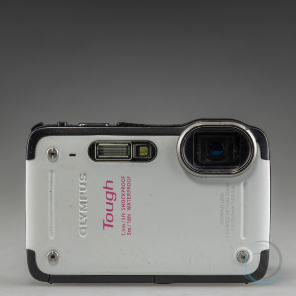 Olympus_Tough_TG-620_2