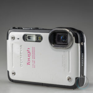 Olympus_Tough_TG-620_3