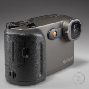 Apple_QuickTake_200_1