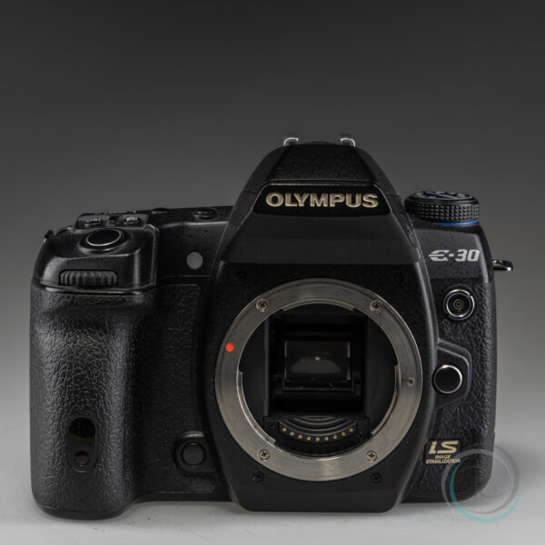 Olympus_E-30_9