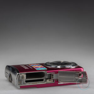 Pentax_Optio_M50_Red_5