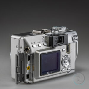 Sony_DSC_V1_4