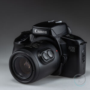 Canon_EOS_700_3