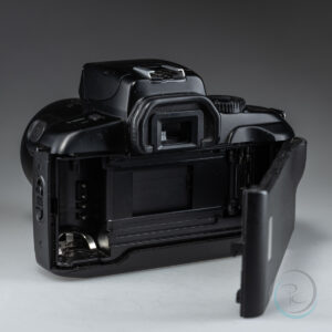 Canon_EOS_700_6