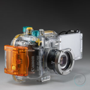 Canon_PowerShot_A70_UnderwaterBox_1