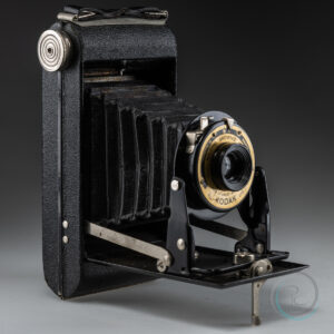 Kodak_Folding_Brownie_Six-20_2