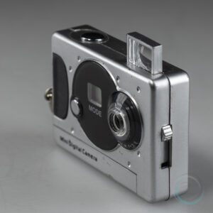 Mini_Key_Chain_Digital_Camera_CD30B4_3