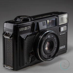 Minolta_Hi-Matic_AF2_1