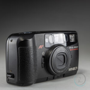 Minolta_RIVA-100AF_1