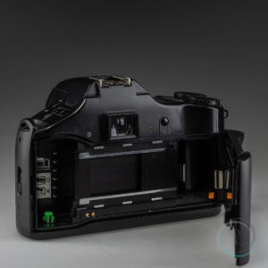 Yashica_300_Auto_Focus_4