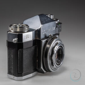 Zeiss_Ikon_Contaflex_II_1