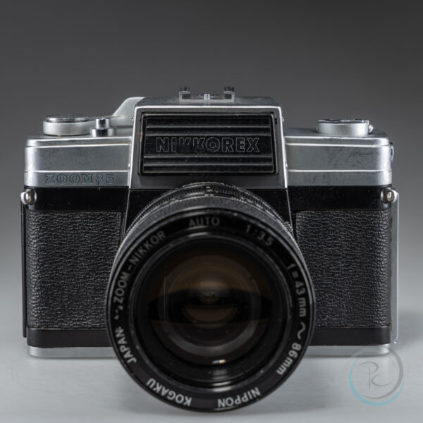 Nikkorex_Zoom35_2